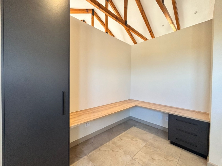 To Let 3 Bedroom Property for Rent in Helderzicht Eco Estate North West